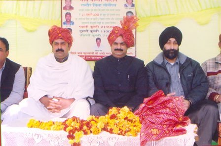 RESLING FROM (HR)2010